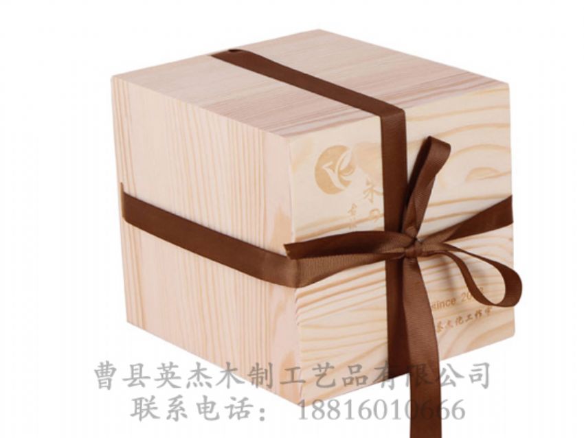 點(diǎn)擊查看詳細(xì)信息<br>標(biāo)題：木制茶葉盒方盒 閱讀次數(shù)：927