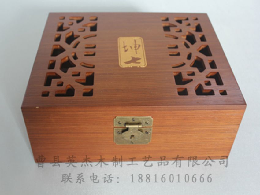 點擊查看詳細(xì)信息<br>標(biāo)題：竹木茶葉盒 閱讀次數(shù)：896