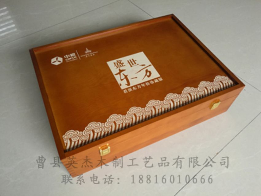 點(diǎn)擊查看詳細(xì)信息<br>標(biāo)題：木制紅酒盒 閱讀次數(shù)：831